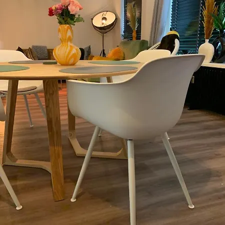 Gouden Hert: Relaxen In Comfort! #otterlo #hogeveluwe * Otterlo