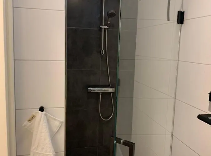 Gouden Hert: Relaxen In Comfort! #otterlo #hogeveluwe Оттерло